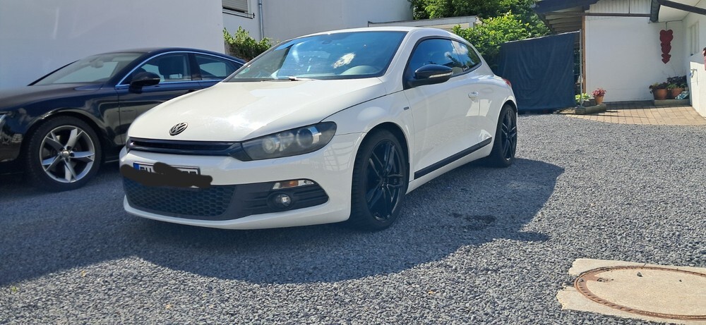 VW Scirocco 133.600 km 7.100 € Euskirchen 53879