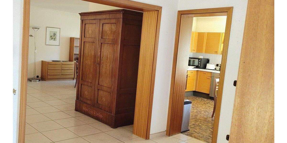Reihenmittelhaus Bonn Muffendorf - 7 Zimmer, 222 m&sup2;, 629.000&euro; | Angebot:25747696