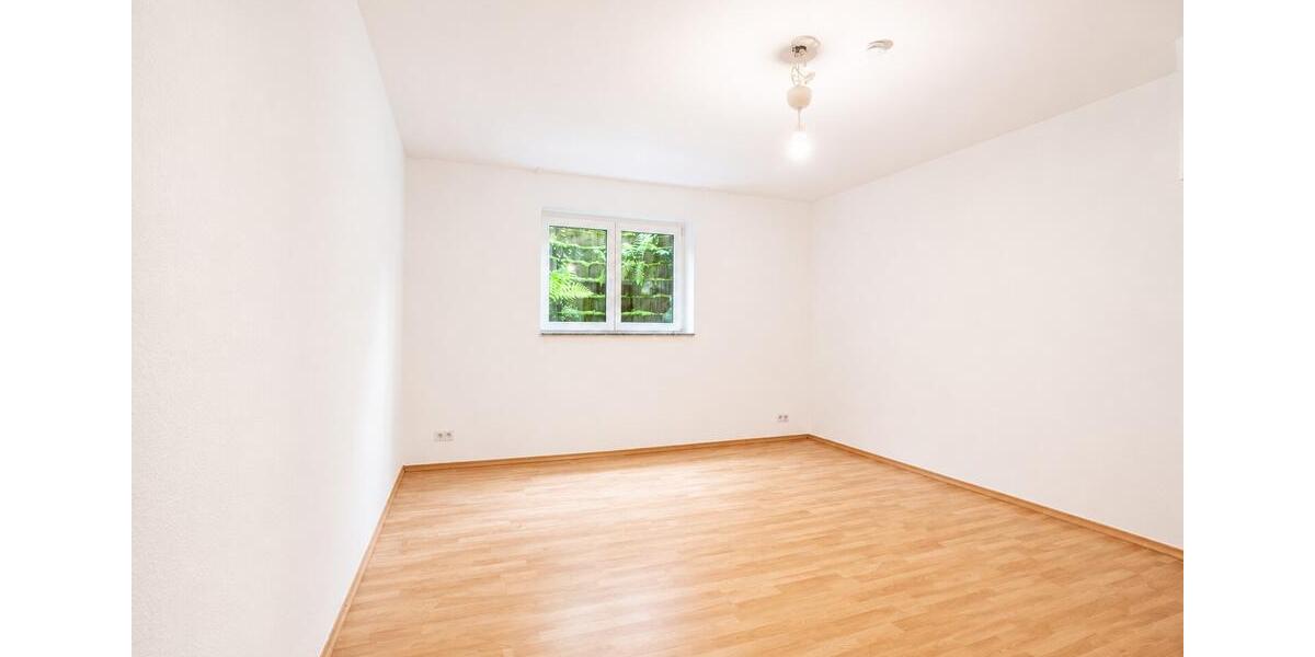 Etagenwohnung Siegburg - 2 Zimmer, 86 m&sup2;, 740&euro; | Angebot:26645320