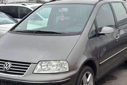 VW Sharan 227.000 km 4.600 &euro; Rheinbach 53359