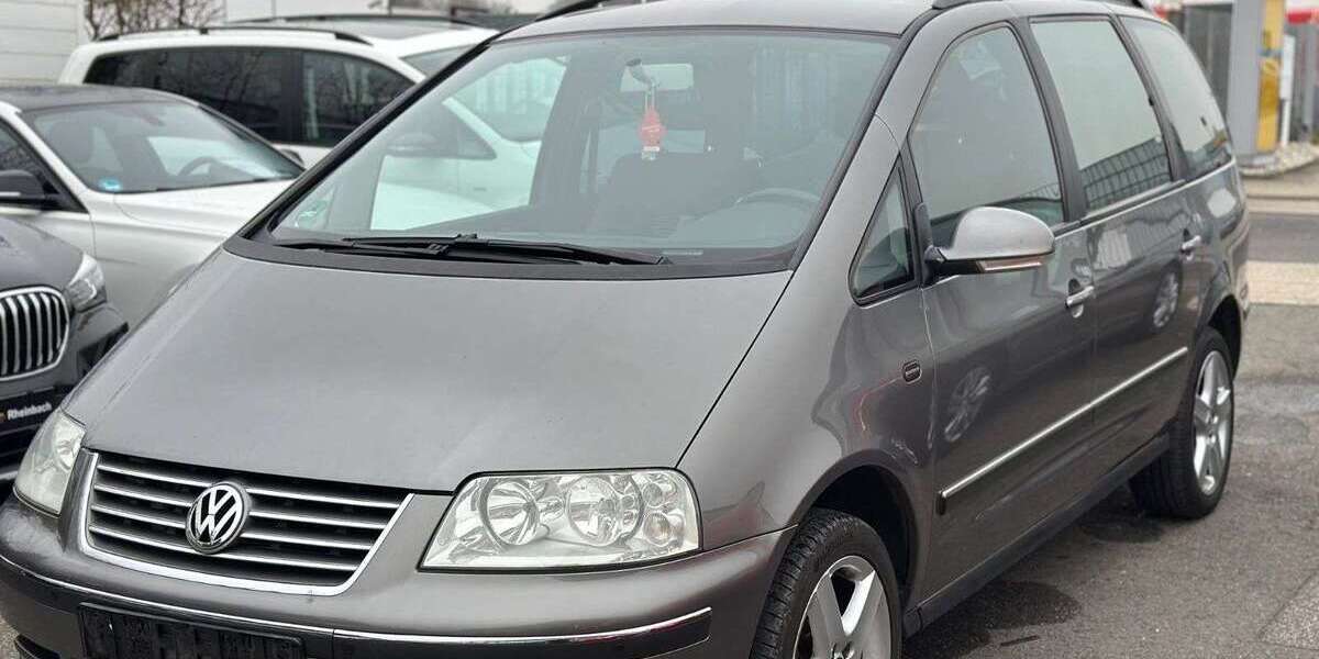 VW Sharan 227.000 km 4.600 &euro; Rheinbach 53359