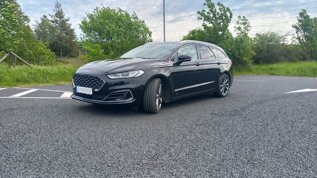 Ford Mondeo 77.000 km 19.890 &euro; Windhagen 53578