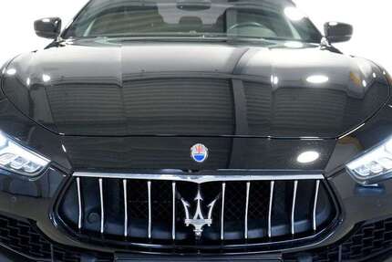 Maserati Ghibli 51.341 km 34.980 &euro; Hürth bei Köln 50354