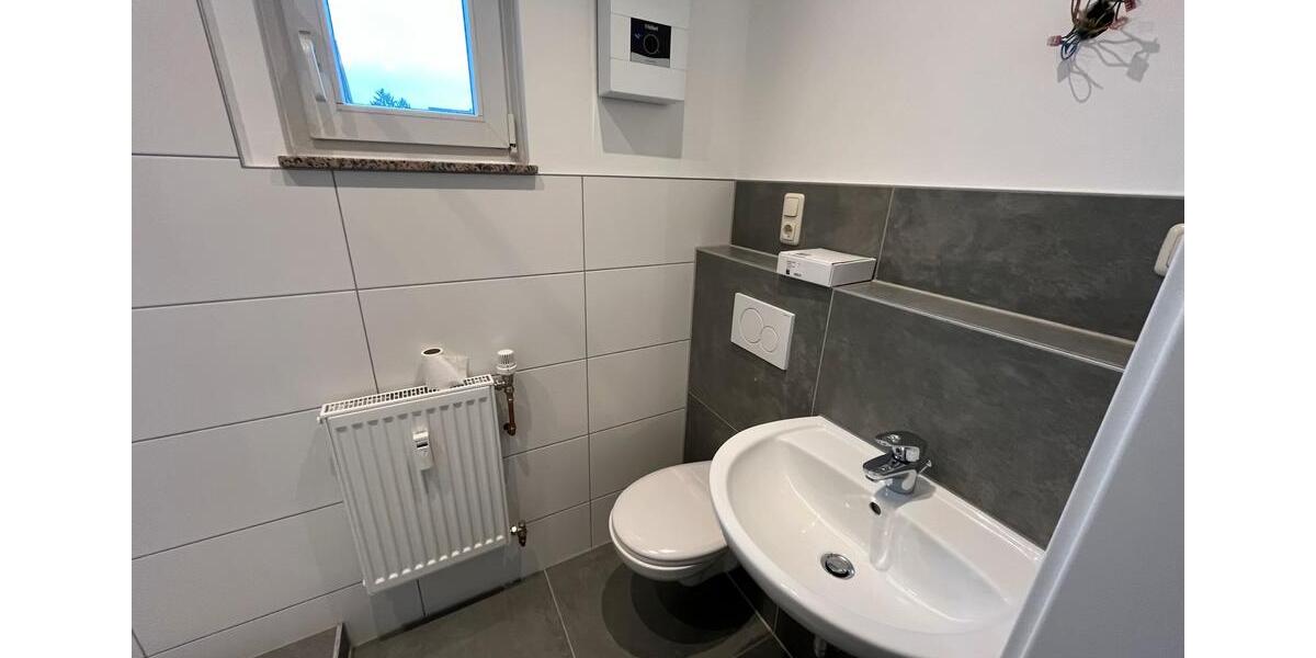 Etagenwohnung Grafschaft - 3 Zimmer, 80 m&sup2;, 1.200&euro; | Angebot:25410989