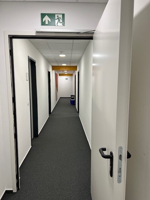 MÖBLIERTE Büroräume: Gepflegte Fläche in zentraler Lage ***PROVISIONSFREI*** 9 zimmer