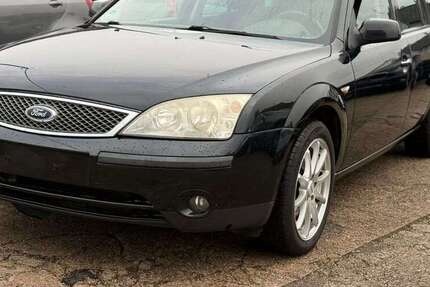 Ford Mondeo 235.000 km 2.490 &euro; Euskirchen 53881