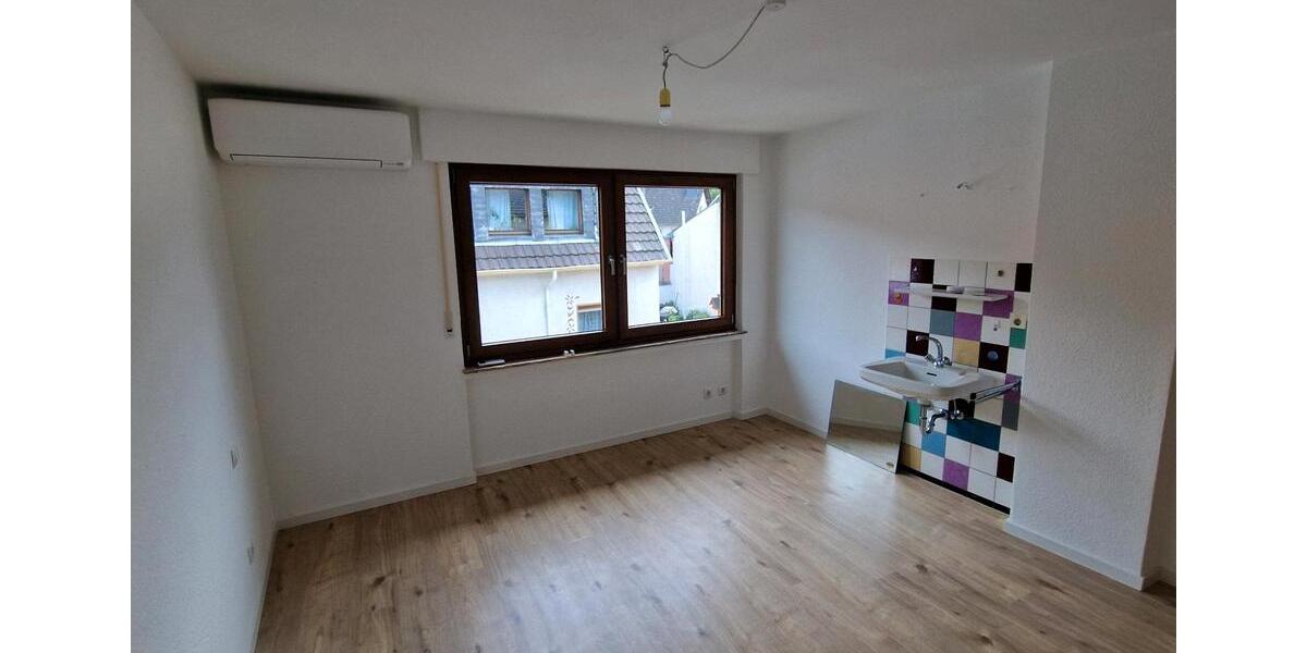 Einfamilienhaus Mayschoß - 3 Zimmer, 79 m&sup2;, 460&euro; | Angebot:25795781