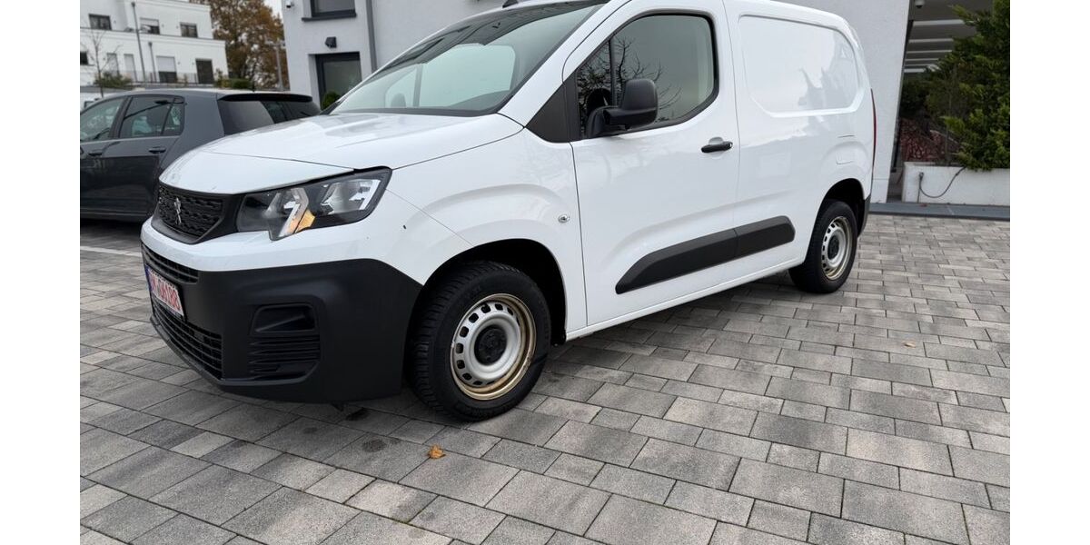 Peugeot Partner 94.285 km 9.999 &euro; Hürth 50354