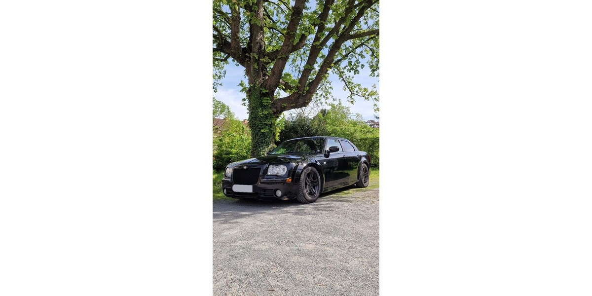 Chrysler 300C 290.000 km 4.250 &euro; Köln 50667