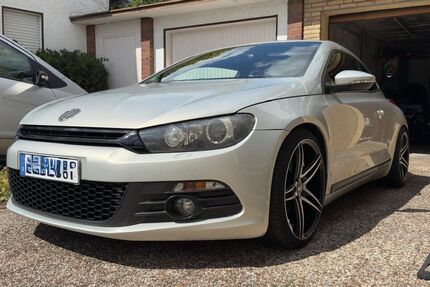 VW Scirocco 151.600 km 11.000 &euro; Brühl 50321