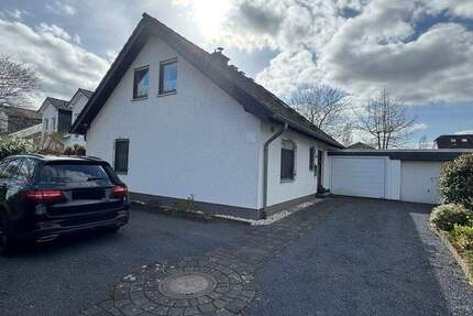 Haus Königswinter Oberpleis - 4 Zimmer, 113 m&sup2;, 450.000&euro; | Angebot:25898705