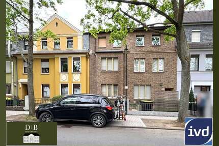 Haus zum Kaufen in Troisdorf Oberlar 599.990 € 260 m²