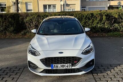 Ford Focus 105.800 km 19.500 &euro; Sinzig 53489