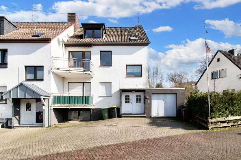 Haus zum Kaufen in Lohmar 369.000 € 168.3 m²