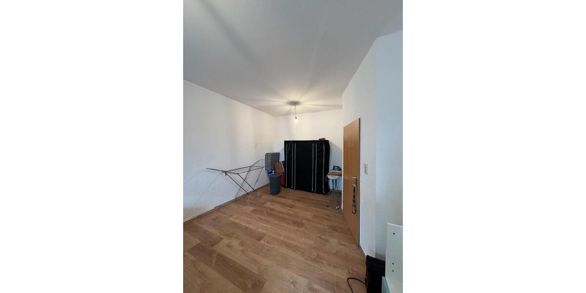Etagenwohnung Bonn Lannesdorf - 1 Zimmer, 18 m&sup2;, 250&euro; | Angebot:24651225