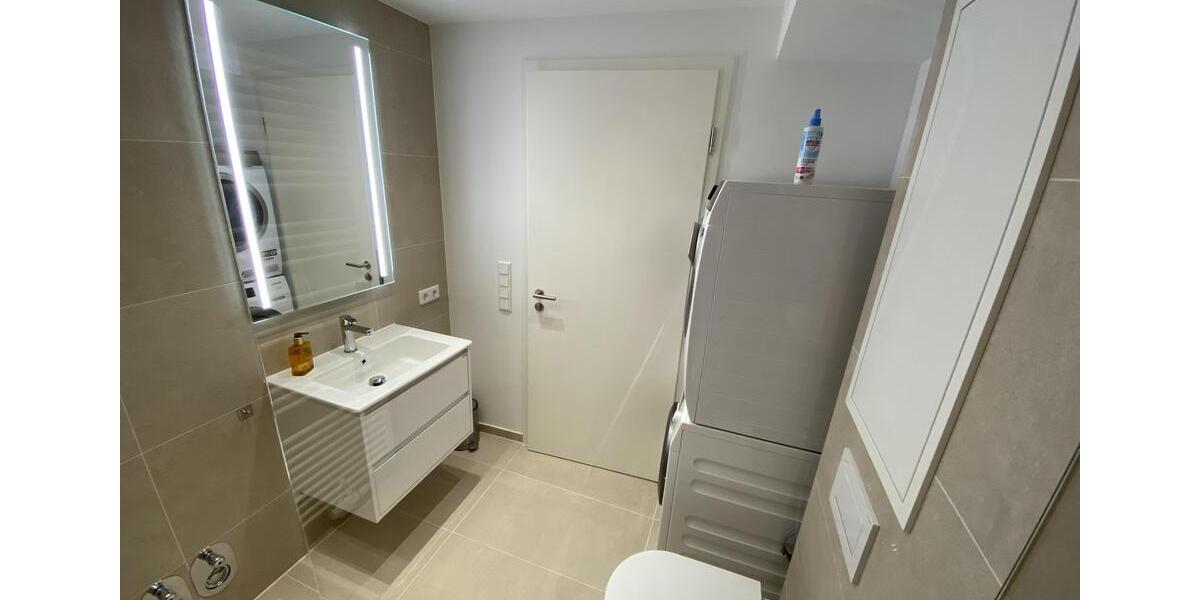 Etagenwohnung Köln Rodenkirchen - 3 Zimmer, 80 m&sup2;, 1.990&euro; | Angebot:26461788