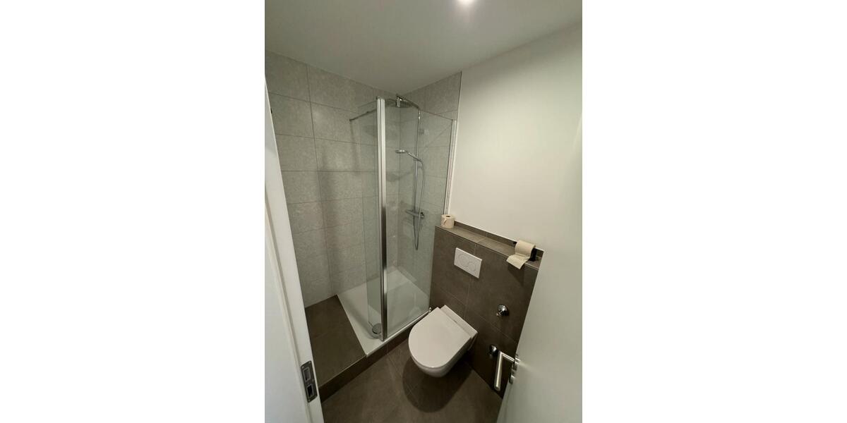 Etagenwohnung Bonn Beuel-Mitte - 4 Zimmer, 110 m&sup2;, 2.500&euro; | Angebot:26164560