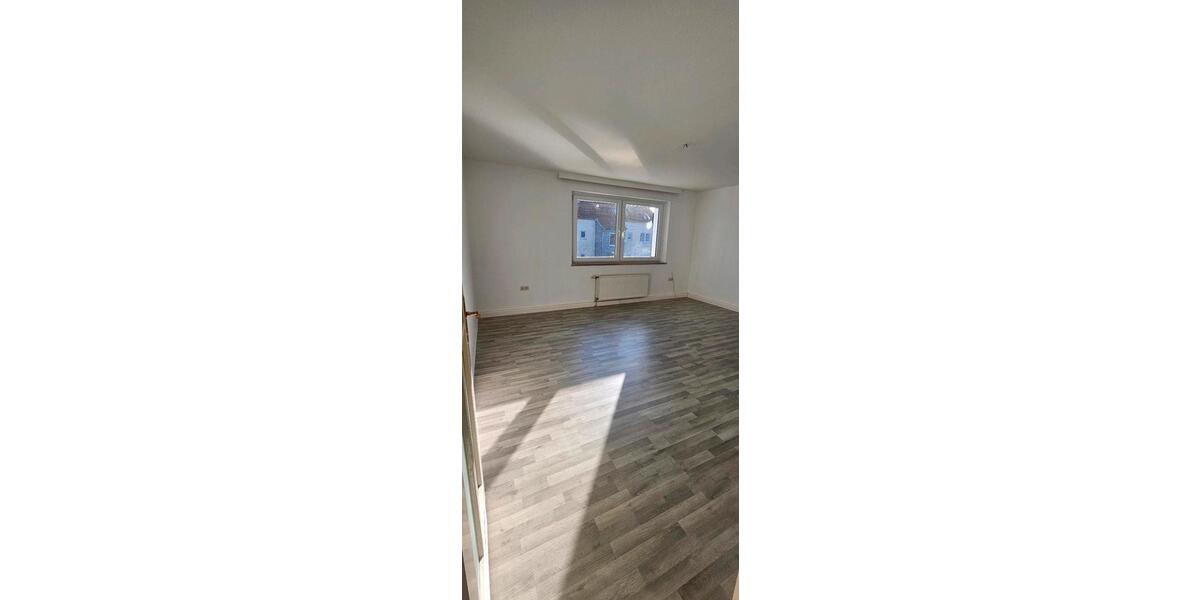 Etagenwohnung Bonn Tannenbusch - 2 Zimmer, 60 m&sup2;, 1.000&euro; | Angebot:26254915