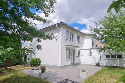 Wohnung Bad Honnef - 2.5 Zimmer, 110 m&sup2;, 1.250&euro; | Angebot:24771610