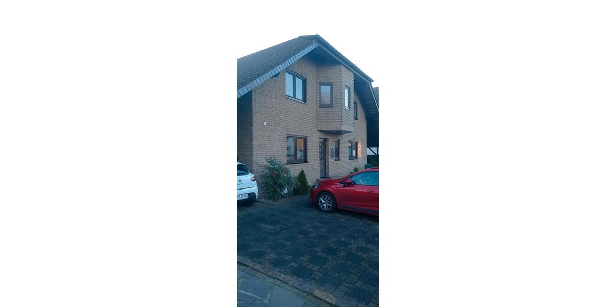 Etagenwohnung Lohmar - 3 Zimmer, 70 m&sup2;, 875&euro; | Angebot:24513674