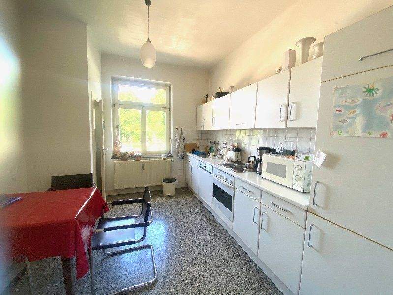 Etagenwohnung Bonn Poppelsdorf - 3 Zimmer, 82 m&sup2;, 1.150&euro; | Angebot:25803185