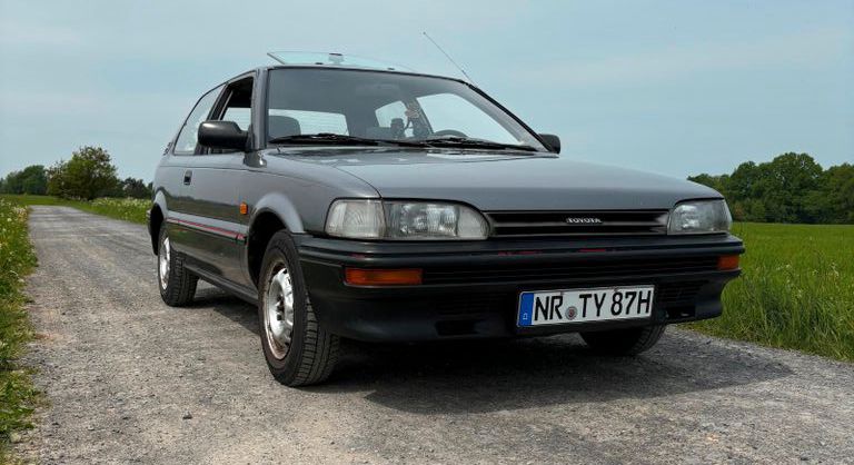 Toyota Corolla 238.709 km 2.990 &euro; Buchholz 53567