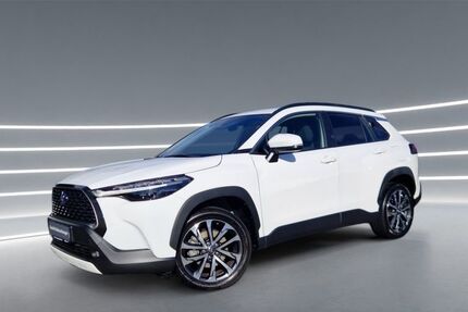 Toyota Corolla Cross 15.403 km 32.990 &euro; Rheinbach 53359