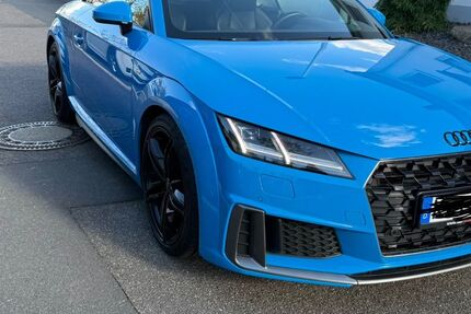 Audi TT 52.558 km 31.990 € Bonn 53117