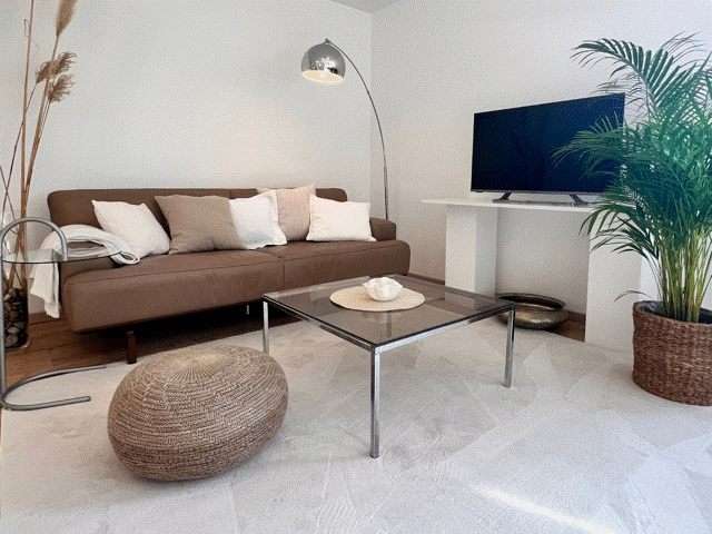 Zimmer Rheinbreitbach - 1 Zimmer, 1.090&euro; | Angebot:24538088