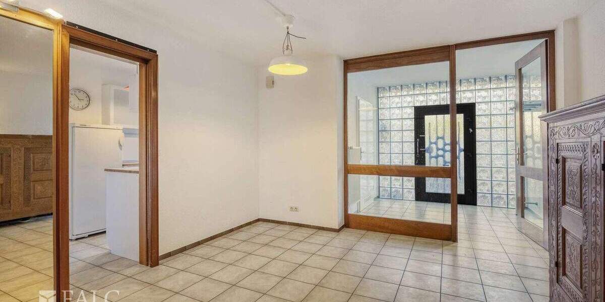 Reihenendhaus Köln Ossendorf - 6 Zimmer, 181 m&sup2;, 599.000&euro; | Angebot:24581055