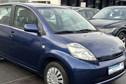 Daihatsu Sirion 111.999 km 1.990 &euro; Königswinter 53639