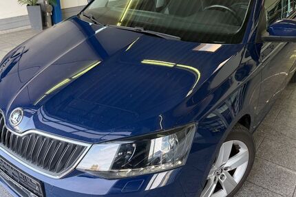 Skoda Fabia 128.279 km 10.479 &euro; Köln 50829
