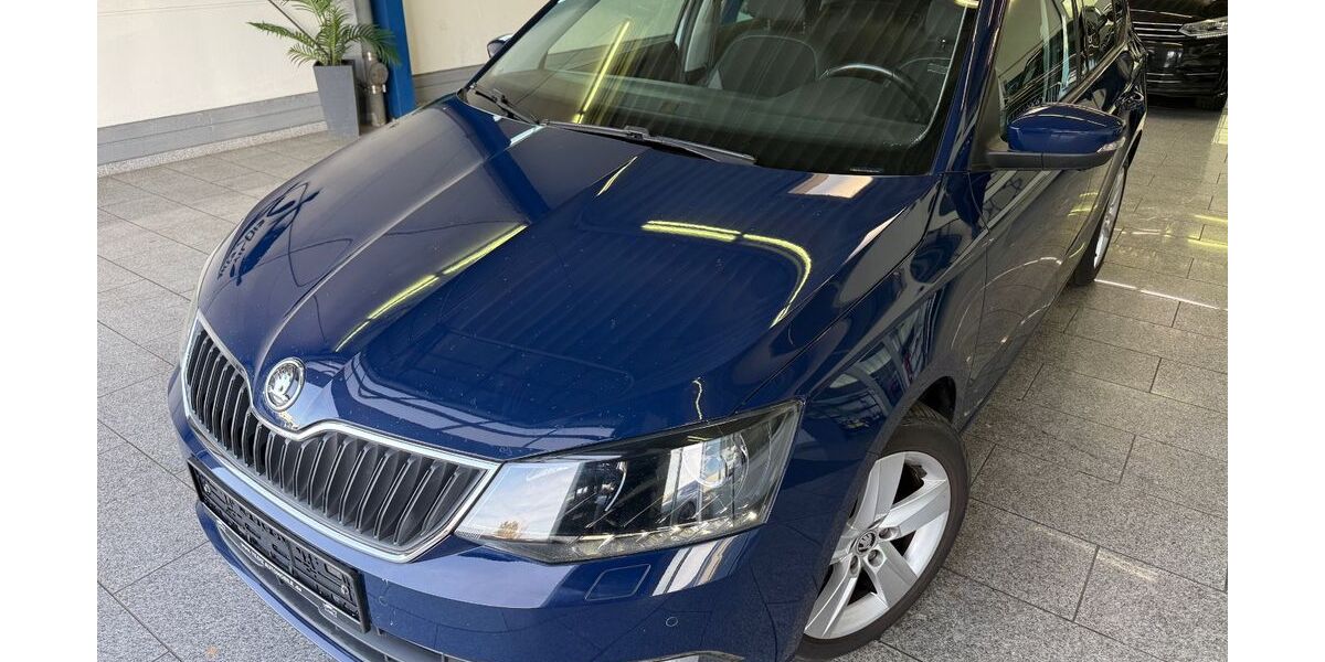 Skoda Fabia 128.279 km 10.479 &euro; Köln 50829