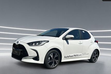 Toyota Yaris 2.000 km 25.950 € Overath 51491