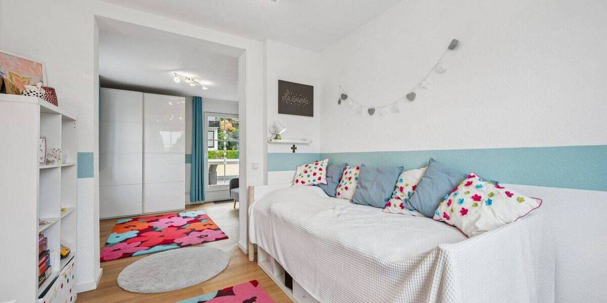 Einfamilienhaus Bonn Oberkassel - 6 Zimmer, 190 m&sup2;, 897.000&euro; | Angebot:25930102