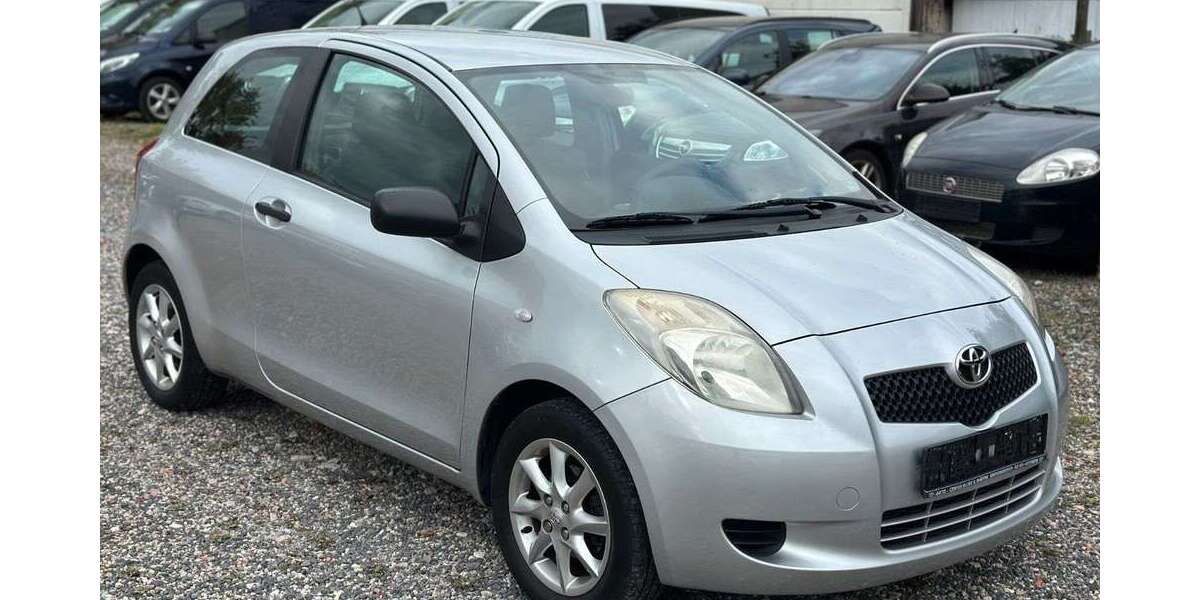 Toyota Yaris 119.700 km 2.990 &euro; Rheinbach 53359