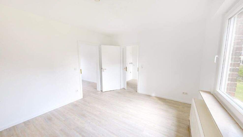 Alt-Hürth! Überwiegend renovierte 2-Zimmer Mietwohnung im Hochparterre mit Sonnenterrasse und Gemeinschaftsgarten in einem ruhigen Wohngebiet! (SN 493 2 zimmer