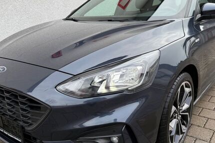 Ford Focus 115.184 km 11.990 &euro; Bergisch Gladbach 51467