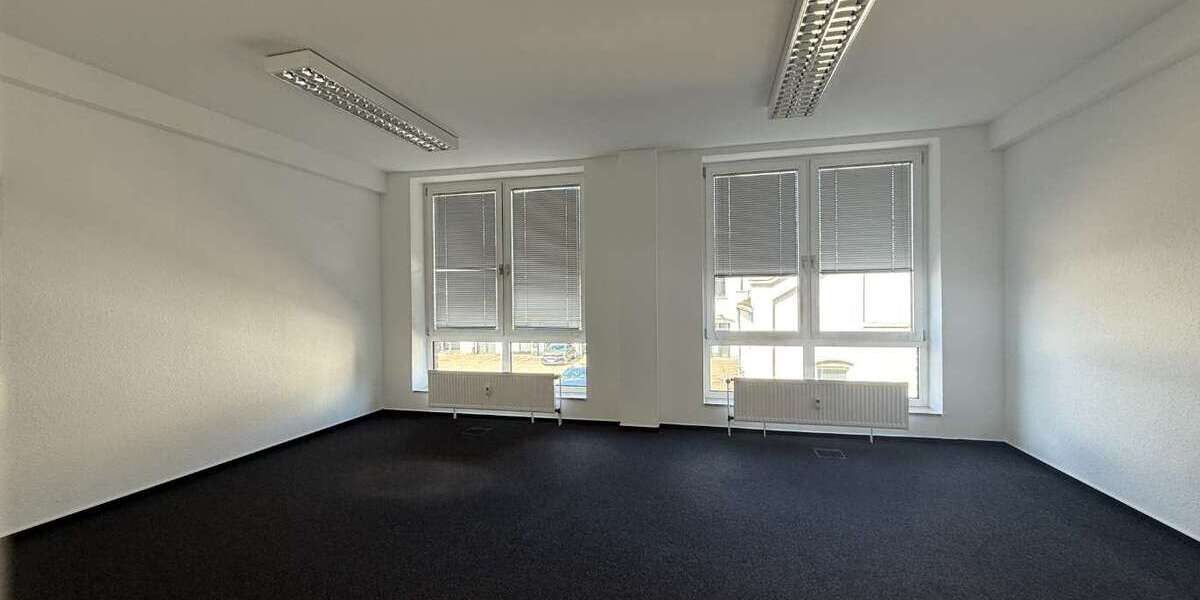 Büro in Bonn 1.937 € 242 m² zimmer