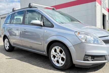 Opel Zafira 184.000 km 2.280 € Köln 50739