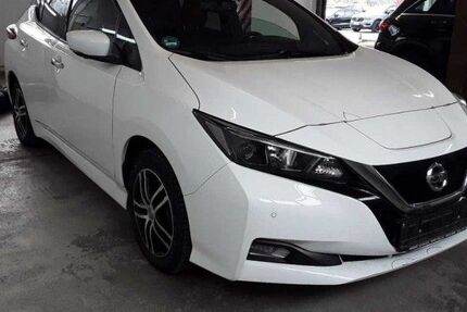 Nissan Leaf 40.498 km 13.440 &euro; Hennef 53773