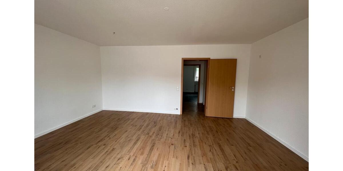 Hochparterre Troisdorf Bergheim - 3 Zimmer, 85 m&sup2;, 299.000&euro; | Angebot:25408304
