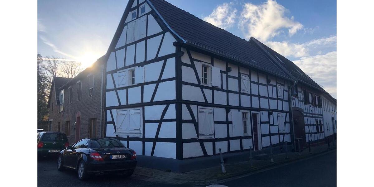 Reihenhaus Euskirchen Dom-Esch - 4 Zimmer, 102 m&sup2;, 67.500&euro; | Angebot:26496704