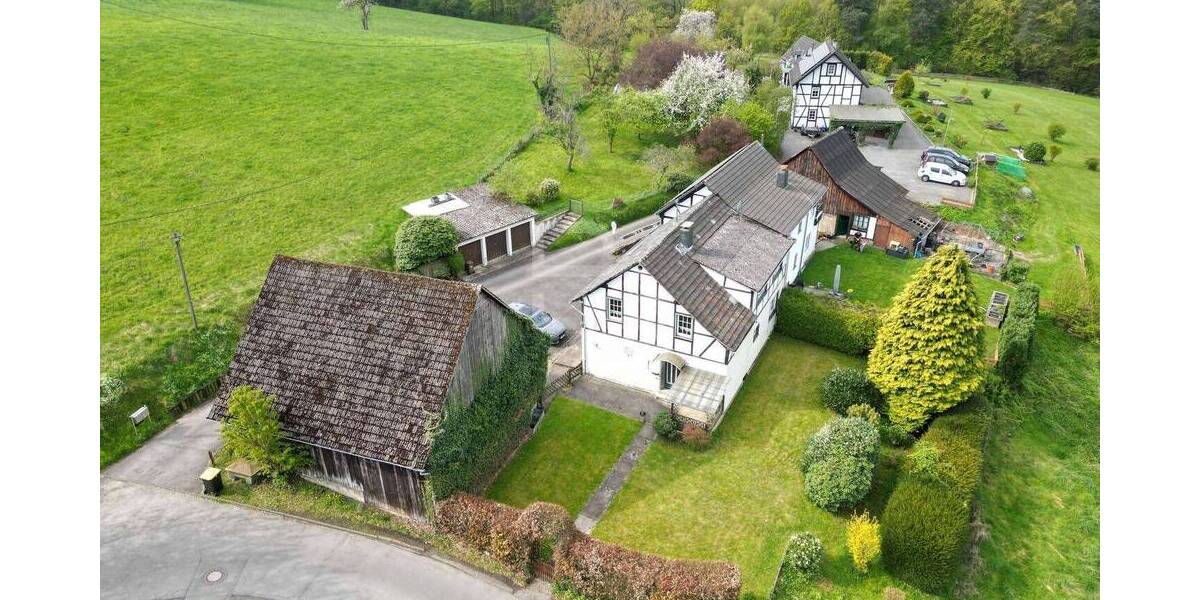 Doppelhaushälfte Overath Steinenbrück - 6 Zimmer, 160 m&sup2;, 249.000&euro; | Angebot:26474675