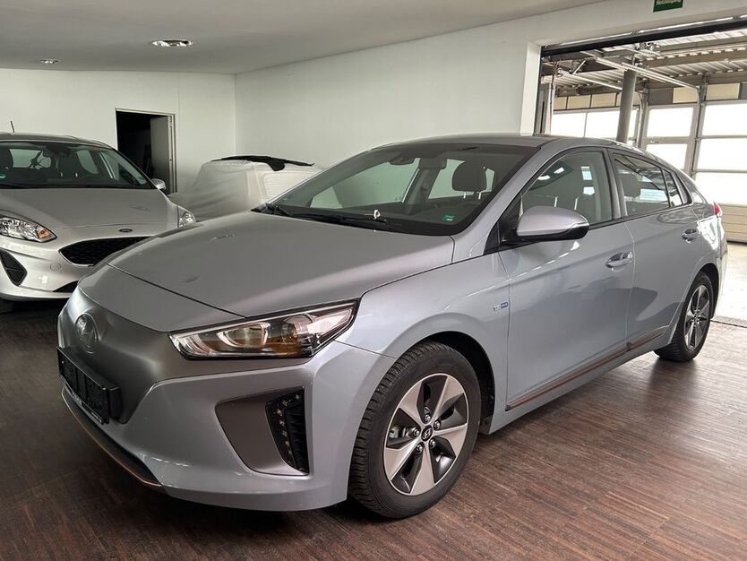 Hyundai IONIQ 43.924 km 13.790 € Brühl 50321