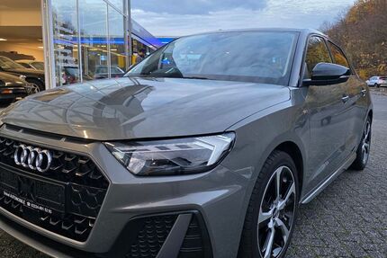 Audi A1 40.924 km 18.300 &euro; Unkel 53572