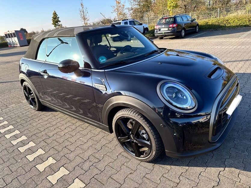Cooper SE
