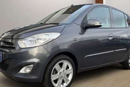 Hyundai i10 33.000 km 6.990 &euro; Brühl 50321