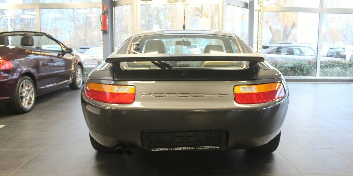 Porsche 928 GT - OLDTIMER - Schiebedach - Klima - 122.303 km 39.980 &euro; Euskirchen 53881