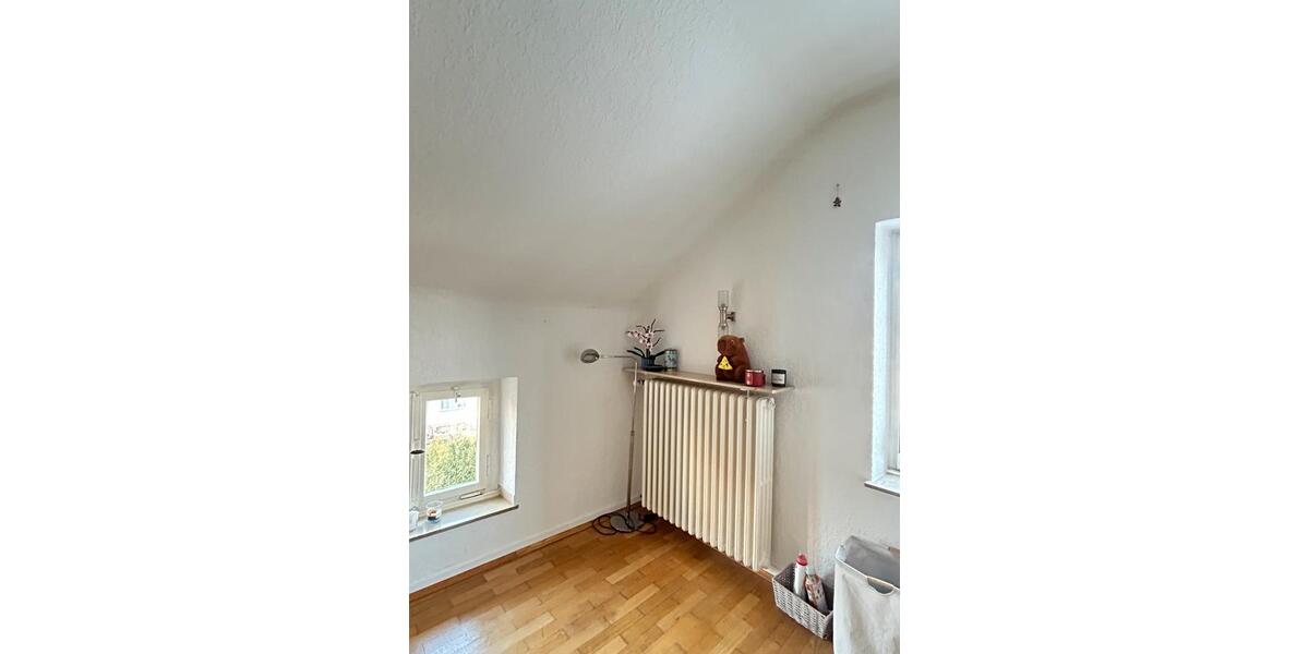Etagenwohnung Bonn Beuel-Mitte - 2 Zimmer, 100 m&sup2;, 540&euro; | Angebot:24706795